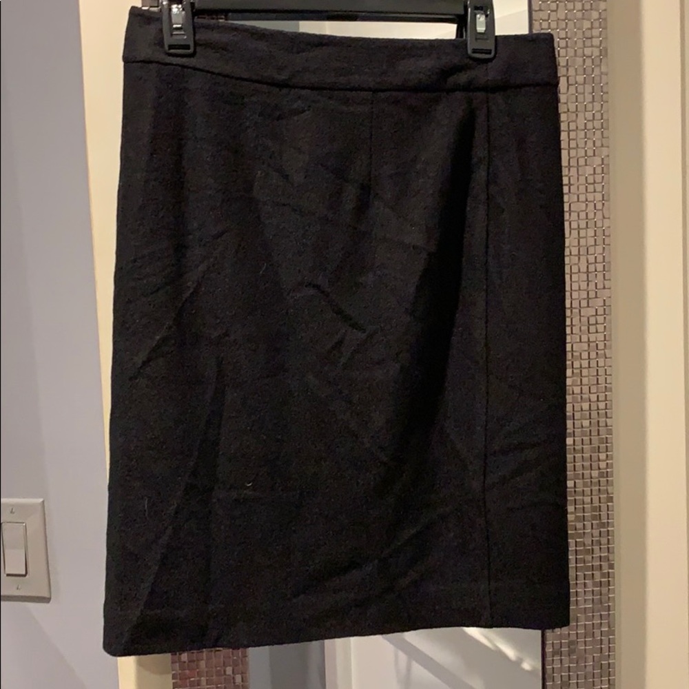 Banana republic size 8 wool skirt